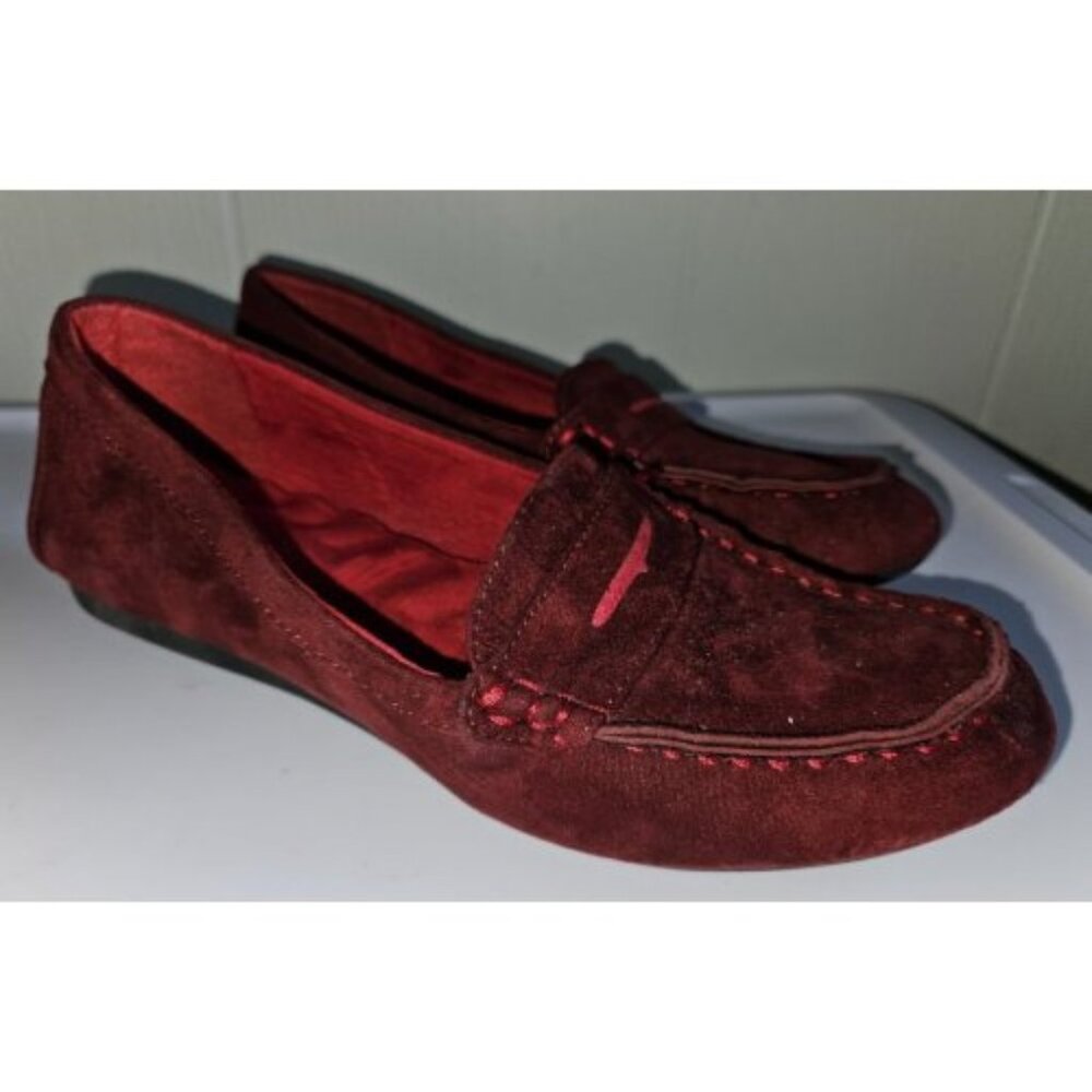 CUSHION WALK Red Suede Moccasin Loafers Ladies Size 8